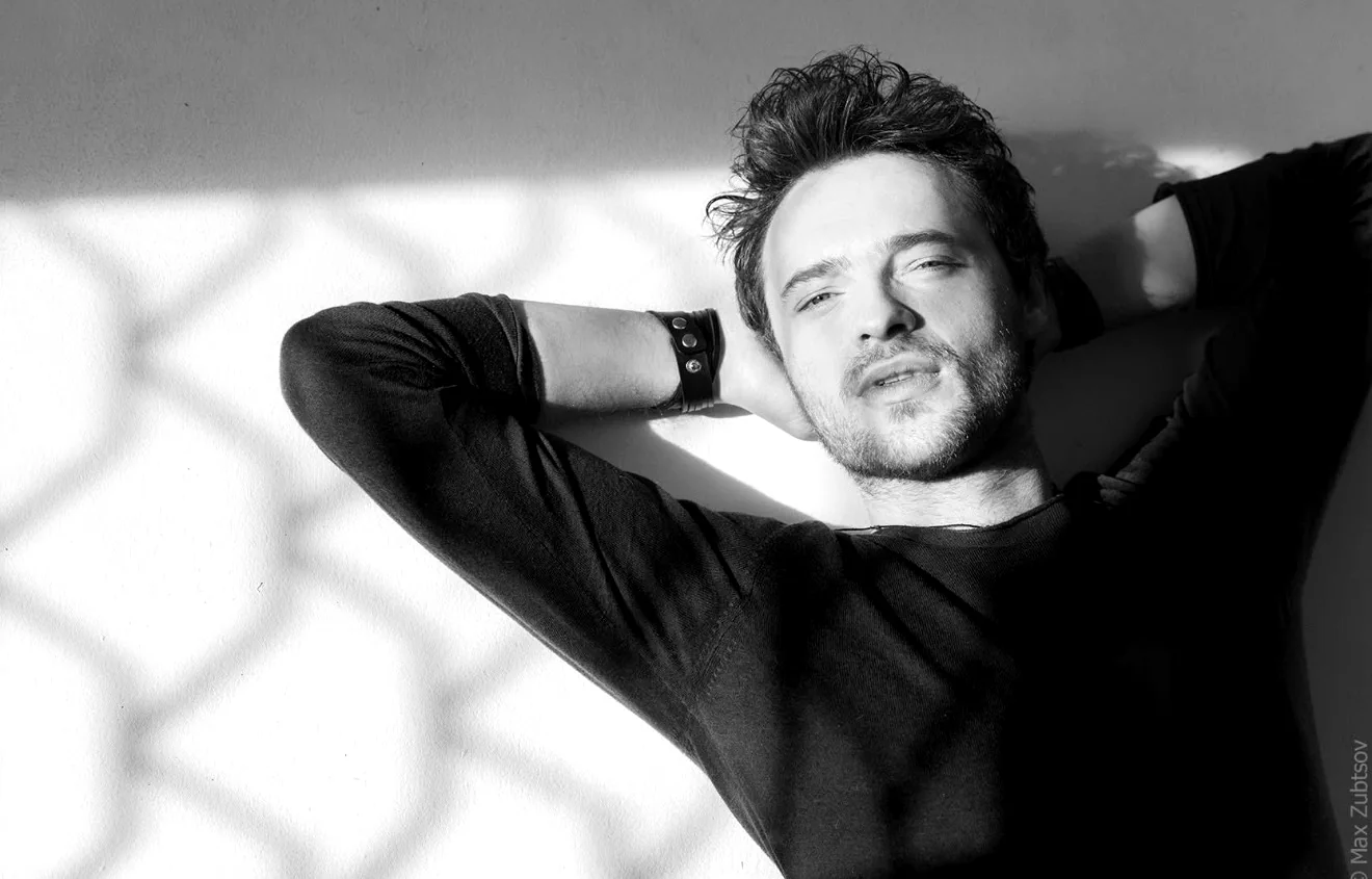 Portrait noir et blanc de Paul-Michel Manandise