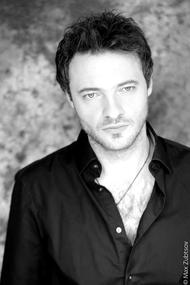 Portrait noir et blanc de Paul-Michel Manandise
